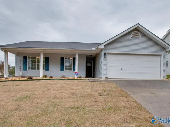 318 Harvestwood Ct, Madison, AL 35758