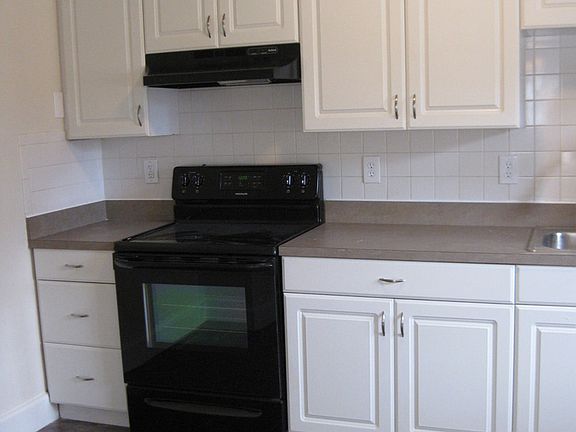 3rd image of 9713 & 9721 7th Bay St #2A