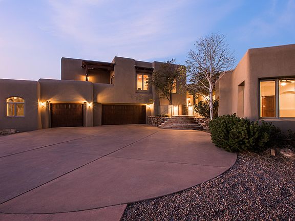 2nd image of 13423 Desert Zinnia Ct NE