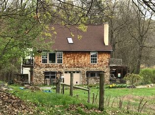 33 Greening Life Ln, Shermans Dale, PA 17090