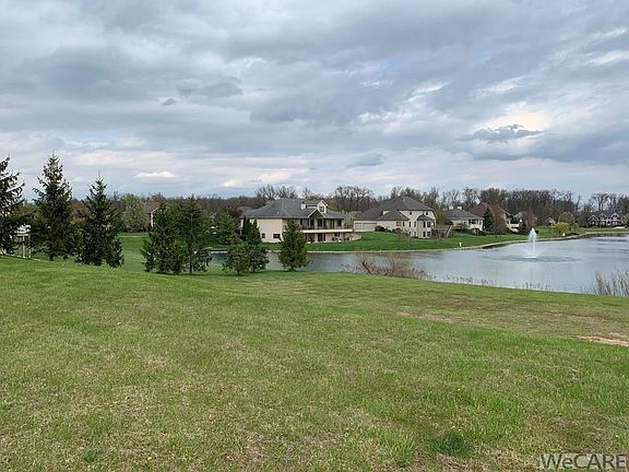 3rd image of Indian Hill Dr