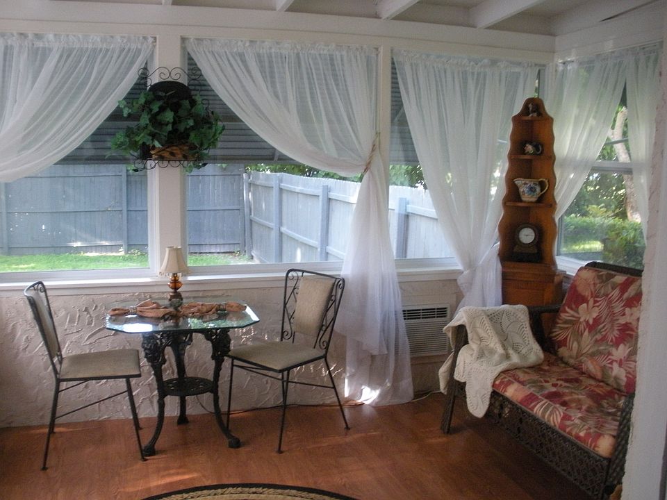 1st image of 315 Orangewood Ave