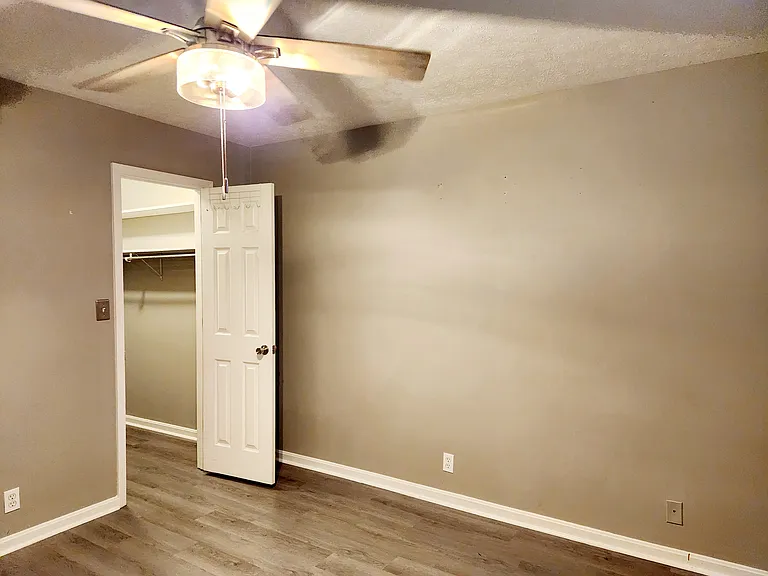 9345 Taylorsville Rd #14 — Photo 8