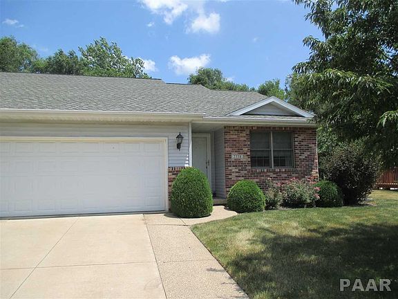 2nd image of 2338-2340 Lakeshore Dr