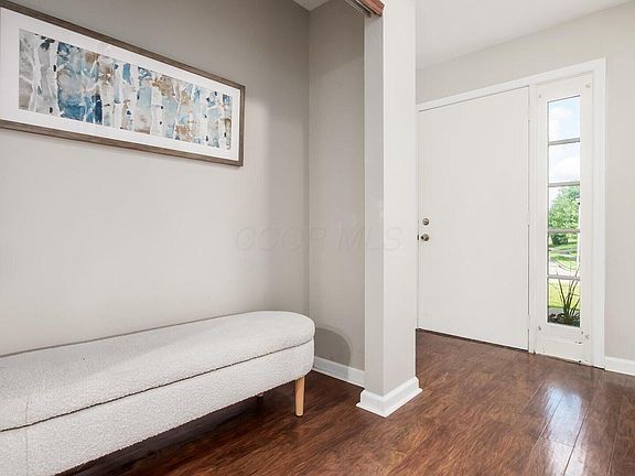 3rd image of 889 Dietrich Ct