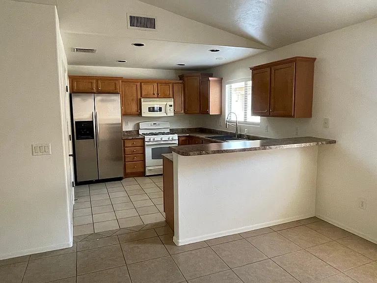 6879 W Copperwood Way — Photo 7