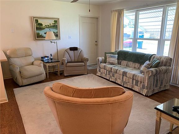 3rd image of 21330 Percy Ave