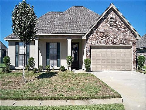 1st image of 20041 Eastwood Dr