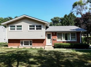3949 Main St, Downers Grove, IL 60515