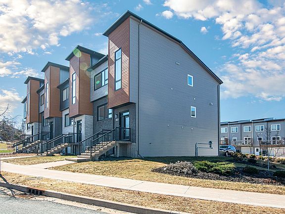 3rd image of 84 Eliza Ritchie Cres