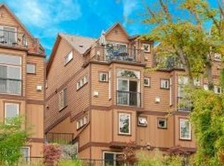 122 25th Ave E UNIT A, Seattle, WA 98112