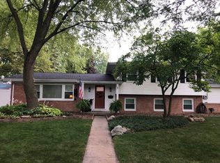 1 Sunburst Ct, Frankenmuth, MI 48734