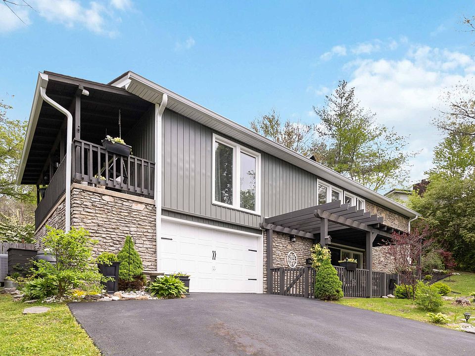 1st image of 136 Lakeshore Dr