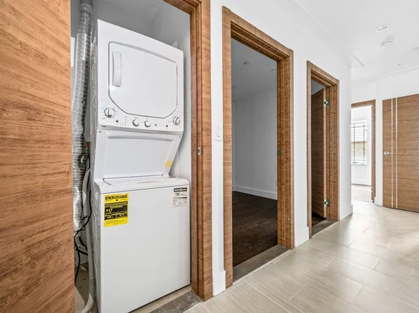 2335 Bath Avenue image 13 of 22