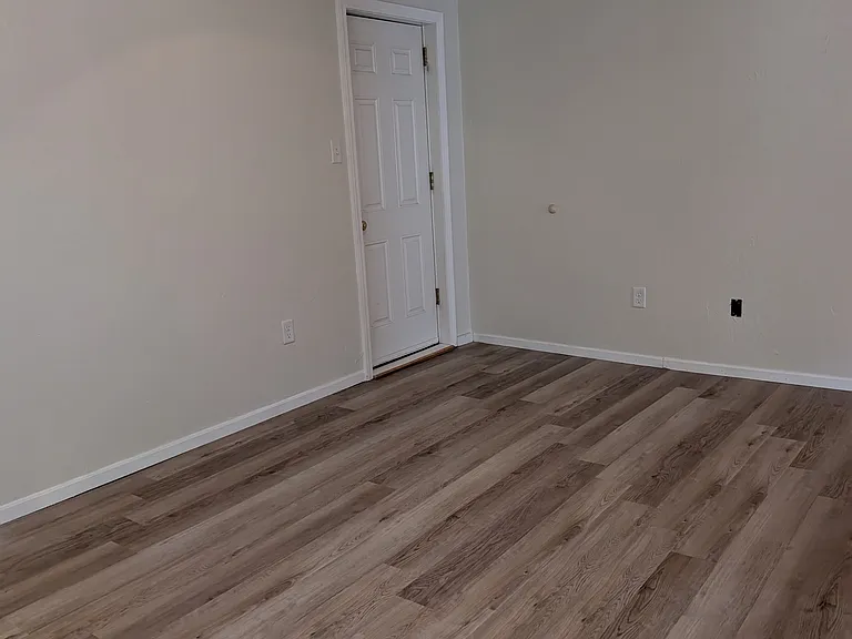 Starzec Dr — Photo 9