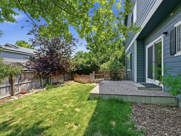 837 Riddlewood Ln — Photo 45
