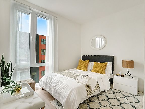 2nd image of 2175 Bergen St #3H