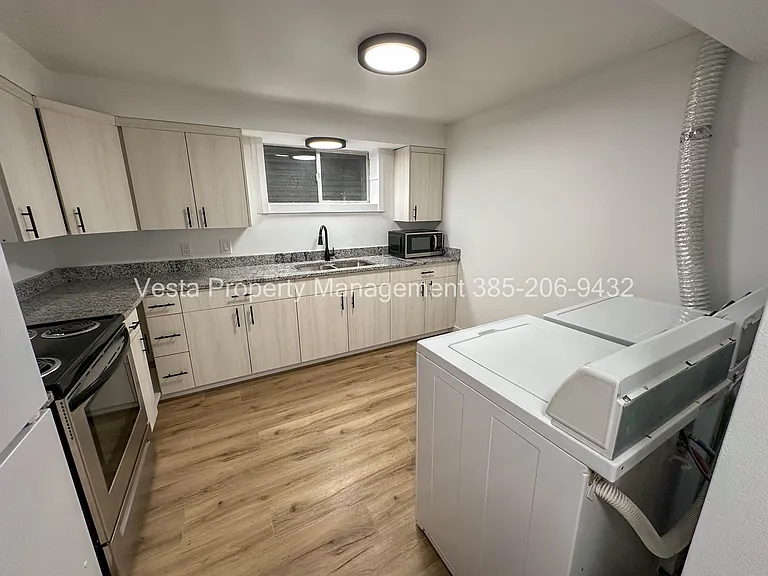 3317 Adams Ave #2 — Photo 5