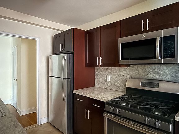 5th image of 8700 25th Ave APT 3C