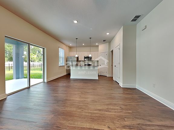 5th image of 22493 Bellini Cir