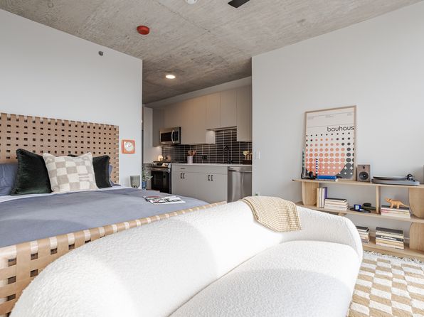 1114 W Carroll Ave #5256802