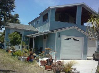 736 Brookins Ln, Vista, CA 92083
