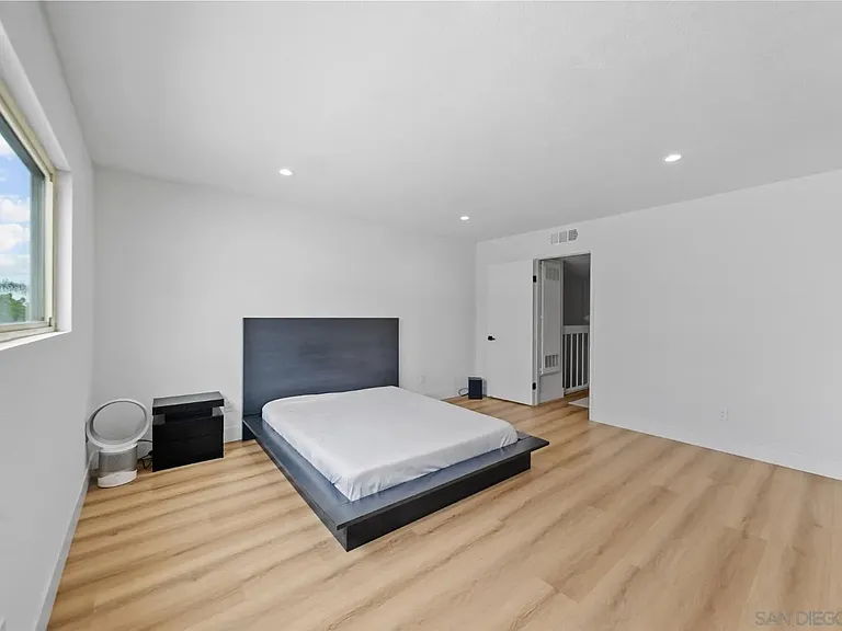 7410 Caminito Carlotta — Photo 15