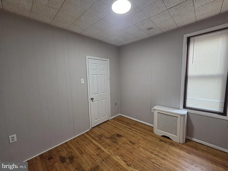 633 E Allegheny Ave — Photo 26
