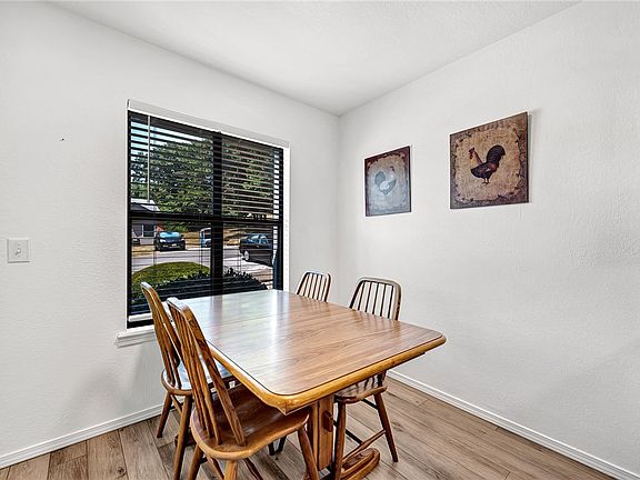 4th image of 3 Canova Ln