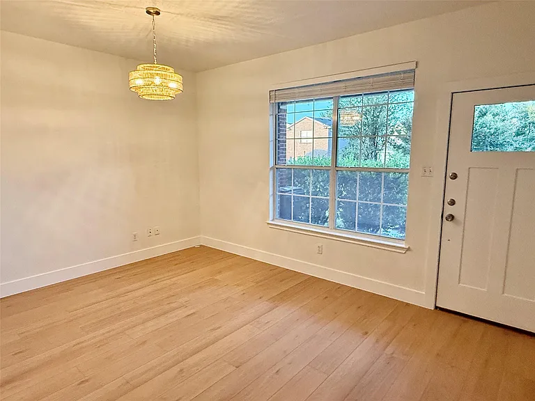 203 Northern Trl — Photo 4