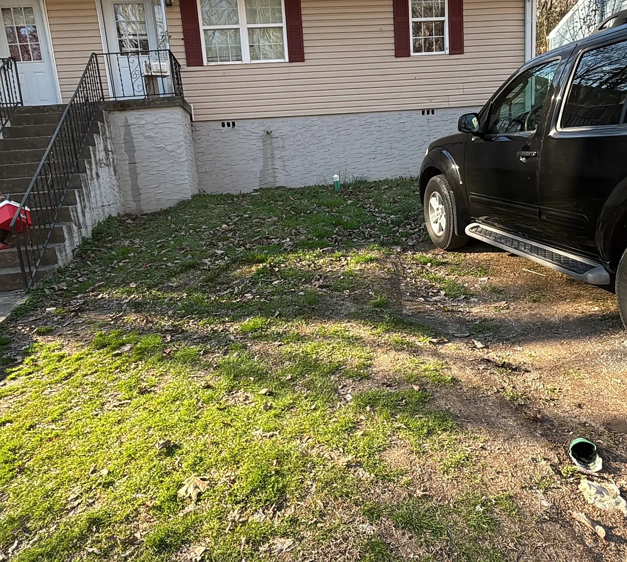 2 bed, 1.5 bath, 820 sqft, $1,300 — Photo 2
