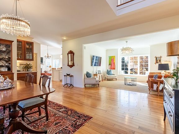 5th image of 2410 E Cedarwood Ct