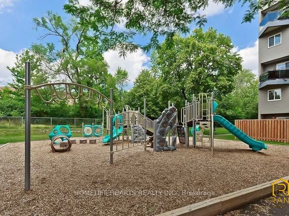 2001 Bonnymede Dr #190, Mississauga, ON L5J 4H8