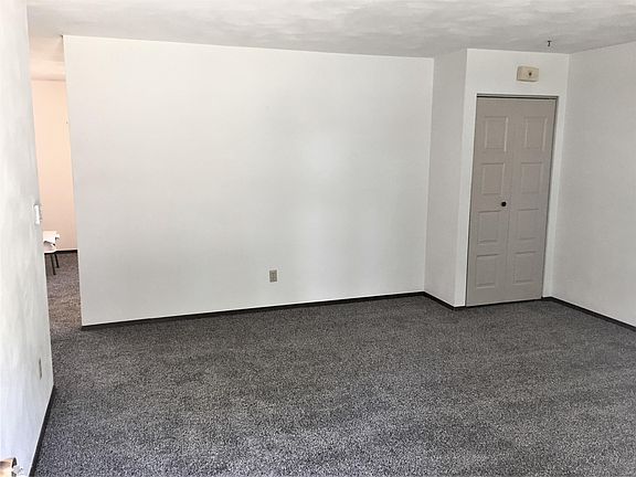 3rd image of 2206 Imperial Oaks Dr