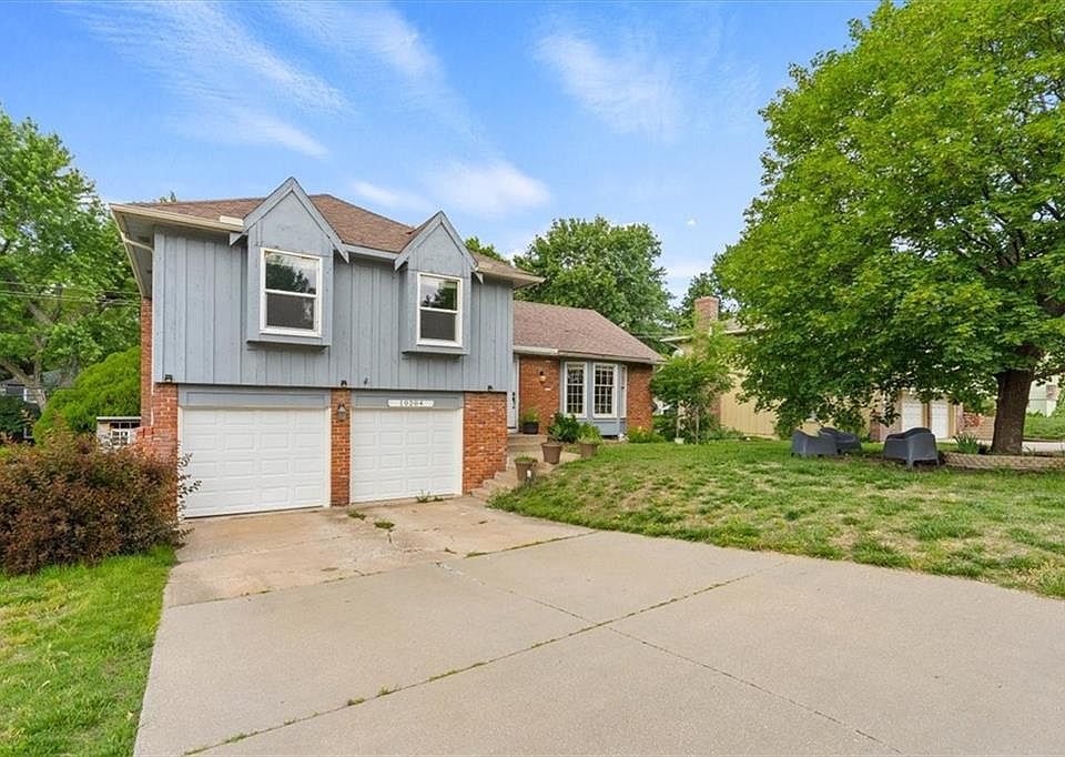 10204 Nall Ave, Overland Park, KS 66207 MLS 2440312 Zillow