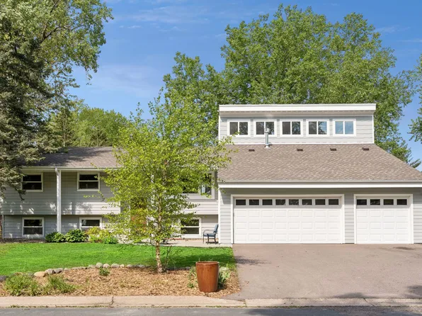 3425 Churchill St, Saint Paul, MN 55126