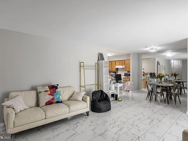 23 W Bluebell Ln #A — Photo 16