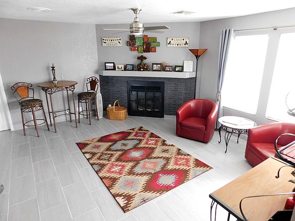 5th image of 2655 Mariner Ln