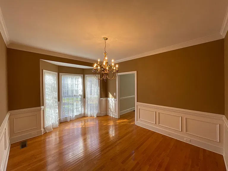 3602 French Woods Rd — Photo 2