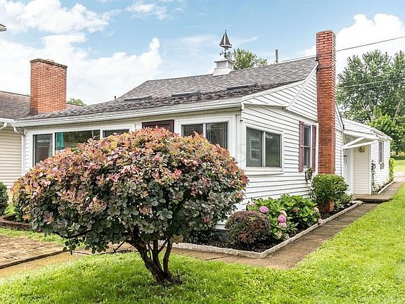 2nd image of 2791 Terrace St