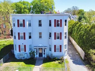 855 Liberty St #2L, Springfield, MA 01104