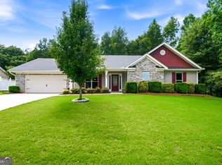 281 Petal Creek Ln, Jefferson, GA 30549