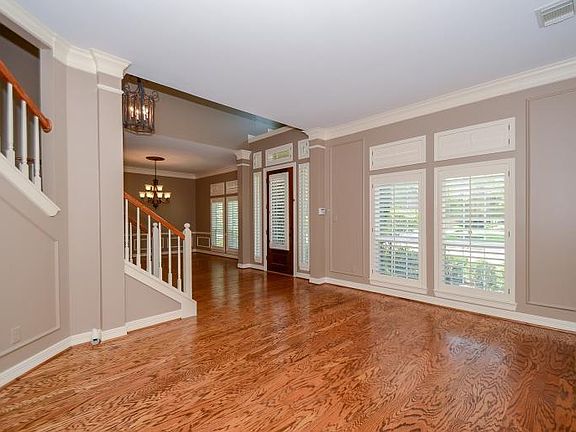 3rd image of 7507 Guinevere Dr