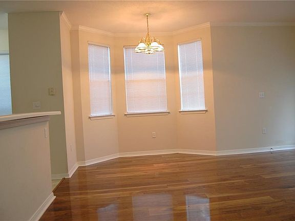 5th image of 517 Spartan Dr APT 8101