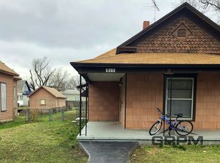 815 N Washington St #815, Hutchinson, KS 67501