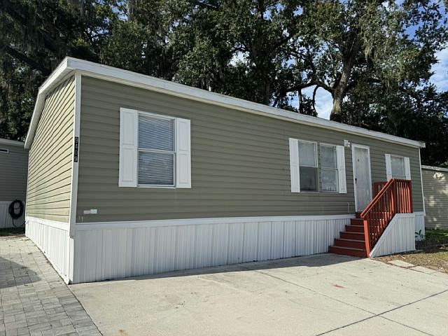 1st image of 9409 Paradise Dr #195