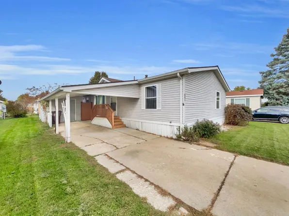 150 S Staebler Rd Trailer 891, Ann Arbor, MI 48103