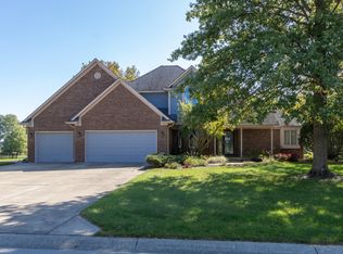 10285 Breezeway Cir, Brownsburg, IN 46112