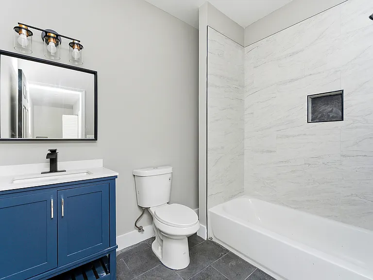 1409 NW Dr NW — Photo 11