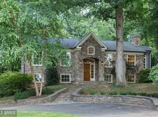 6808 Lupine Ln, Mc Lean, VA 22101